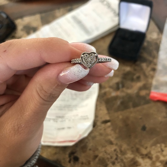 Silver diamond heart shaped ring size 5.5 - Picture 4 of 8